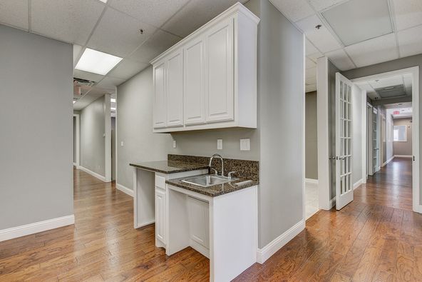 Georgetown Park III : 2485 E Southlake Blvd, Southlake, TX 76092